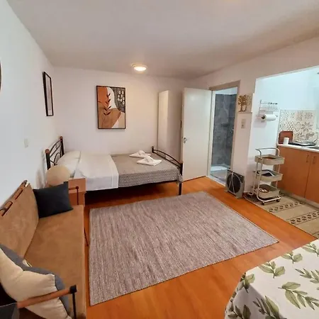 Feriehus New In The City! *