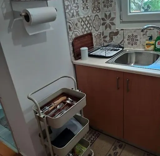 New In The City! Cós